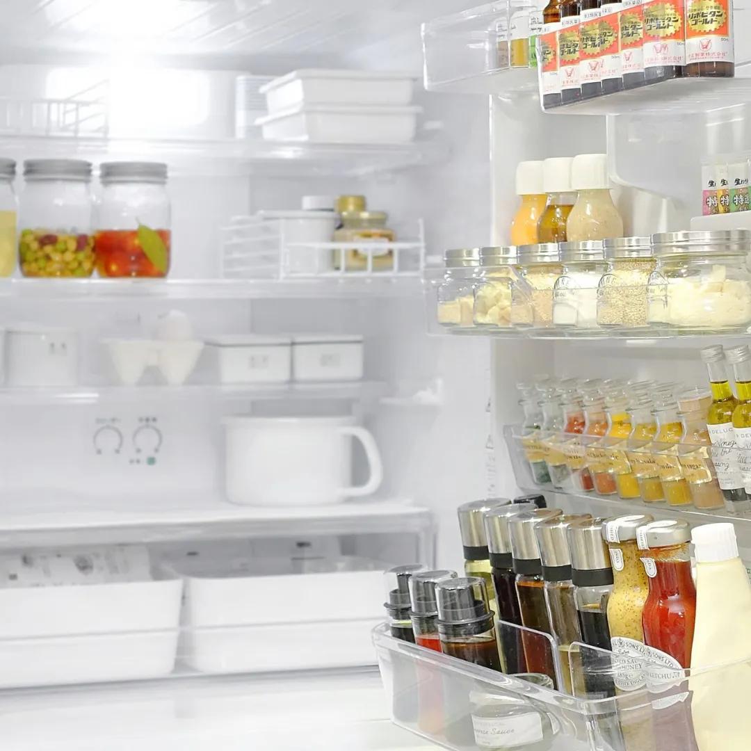 爱了这两间性冷淡系小户型，网友：这才叫一个人的豪宅