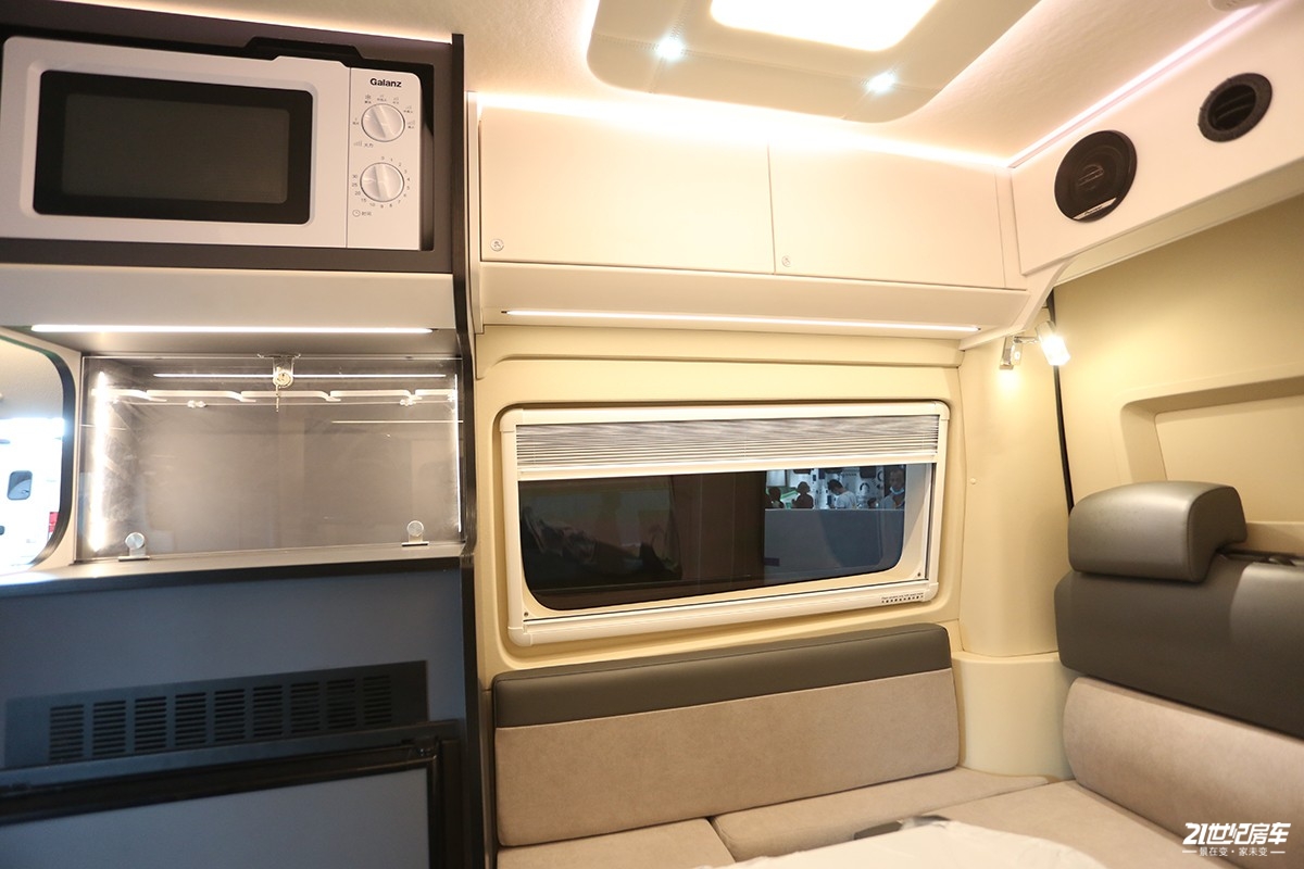 19江铃福特全顺多少钱,19.98万新全顺房车价格