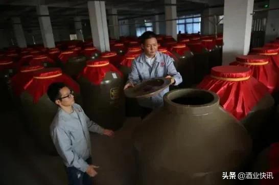 四特酒十五年开启方式,四特酒发展