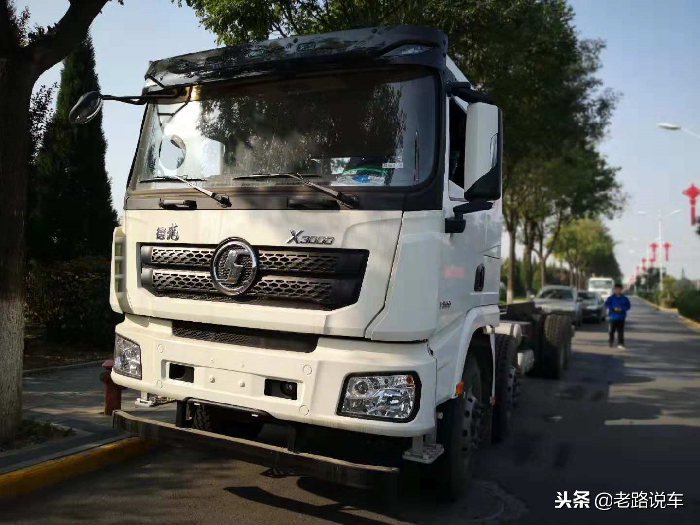 陕汽前四后八自卸车,陕汽轻量化怎么样前四后八