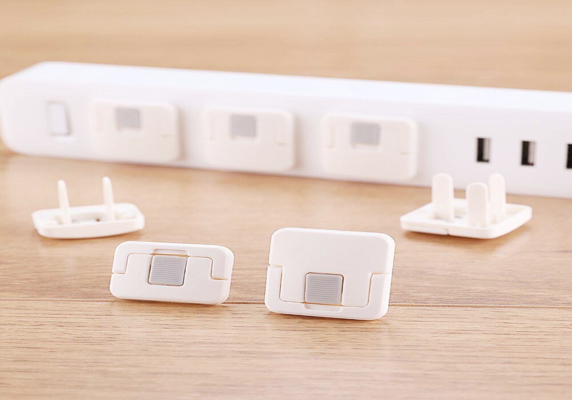 2岁多宝宝咬502胶水,宝宝把502胶水弄到口腔里怎么办