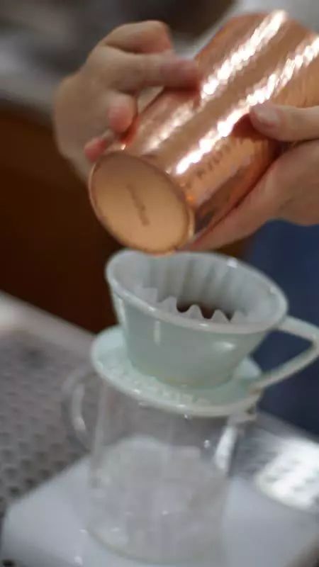 酗酒后起床,会想和重要的人分享的杭州骨灰级咖啡地图