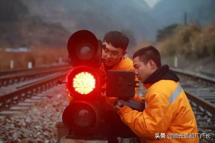 无视安全提示牌引发悲剧,无视交通安全事故