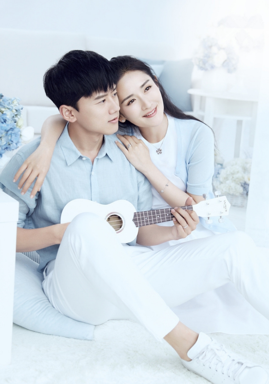 女人为何也喜欢“老牛吃嫩草”？看看这三对姐弟恋就知道了