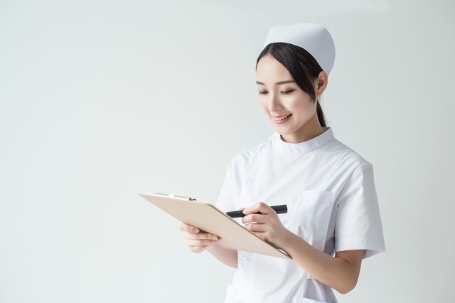 选什么专业适合女生且工资待遇好,比较适合女生学的工资高的专业