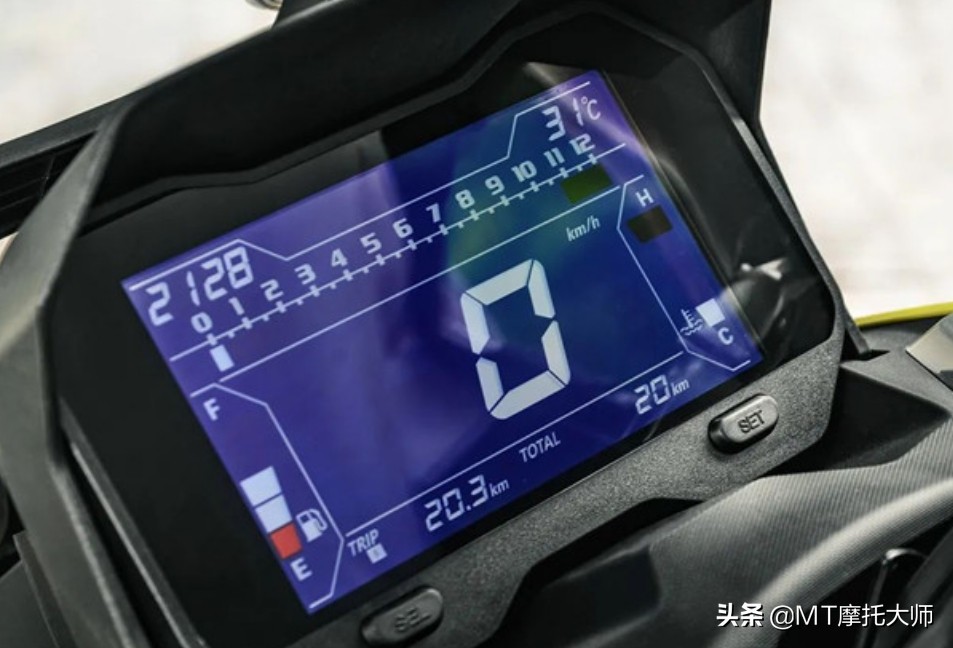 豪爵uhr150和大阳adv150选哪个好,大阳adv150和三阳drg150选择哪个