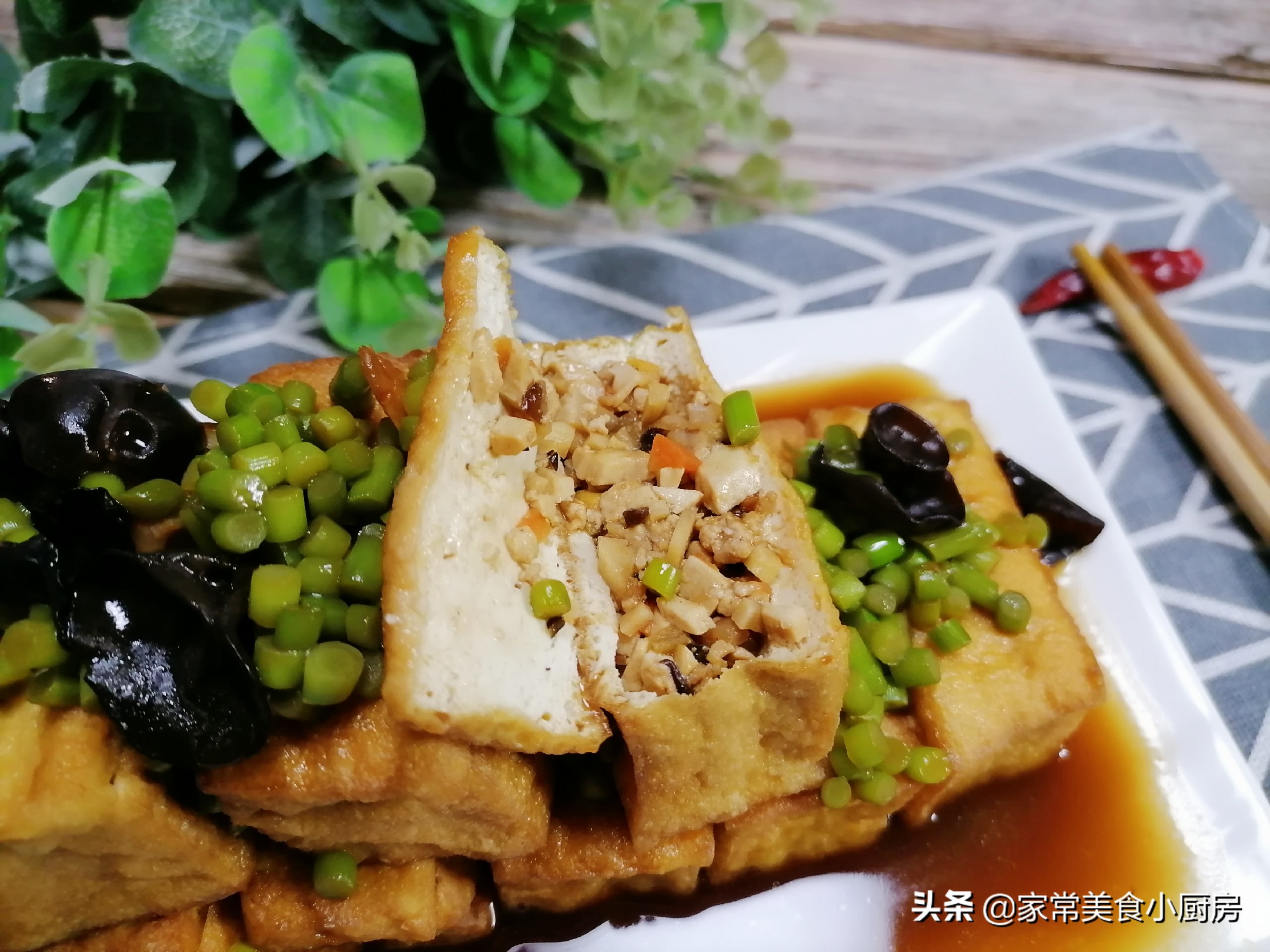 博山民间传统美食,山东传统名菜博山豆腐箱子