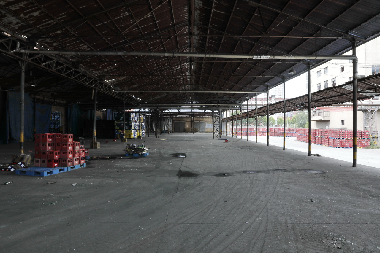 武汉东西湖产的雪花啤酒,东西湖雪花啤酒厂2015年