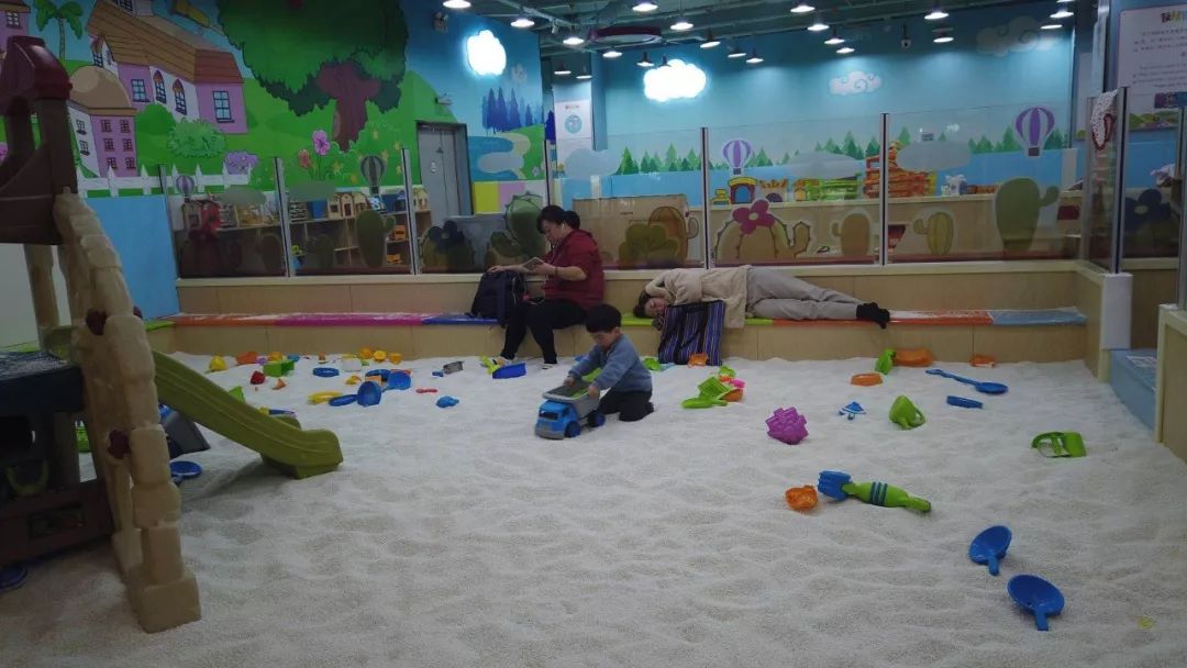 重庆主城遛娃商场,成都城南遛娃免费