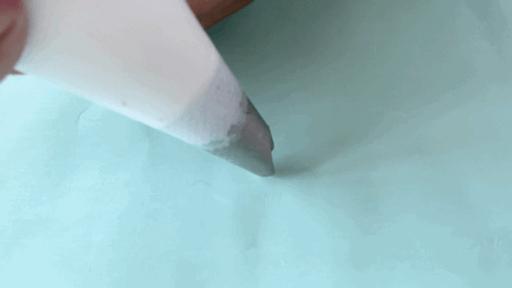 向日葵裱花手法教程简单易学,裱花的七种基础手法教程