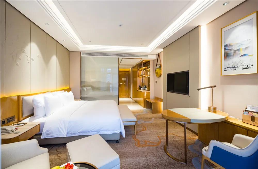 疫情防控取得阶段性胜利有序恢复,疫情胜利在望