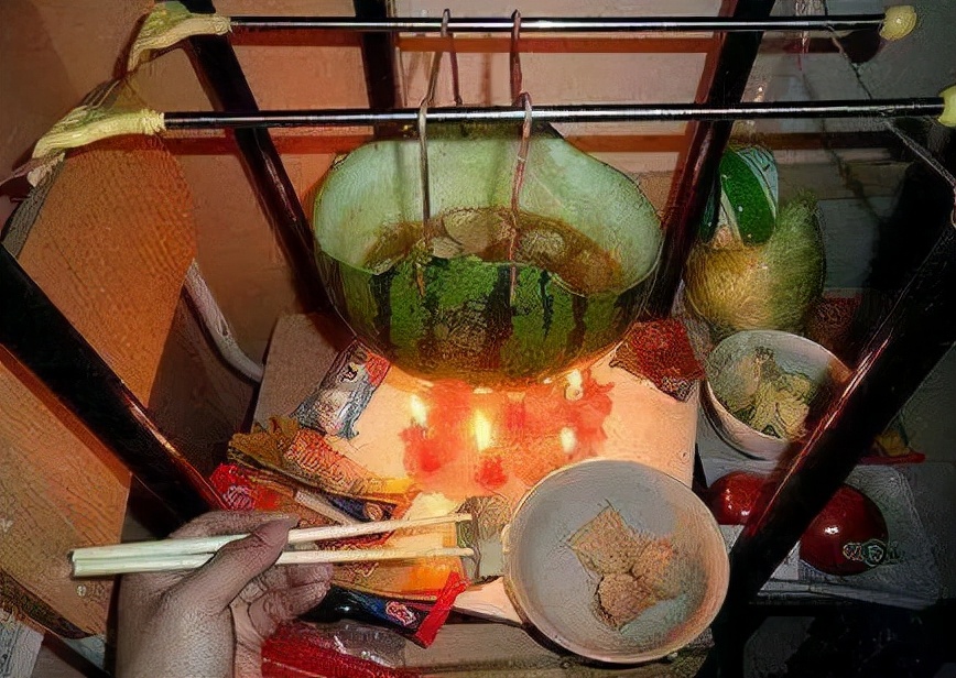 大学生宿舍查出违规用品,高校宿舍违规用品