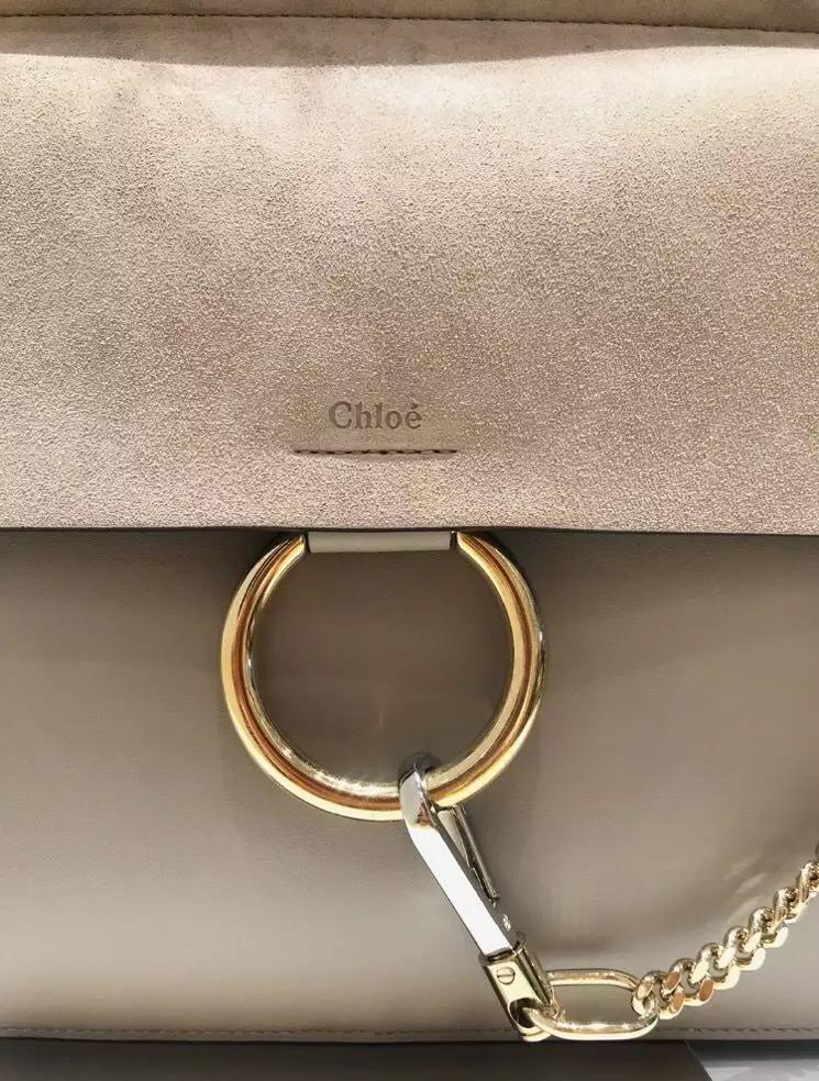 娜扎穿衣搭包包,30多个包包