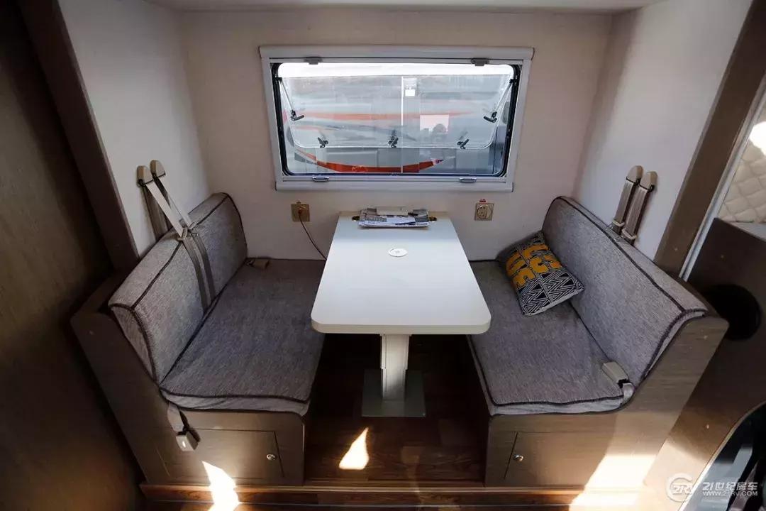 自动挡四驱越野房车40万以下,自动挡皮卡房车10万左右