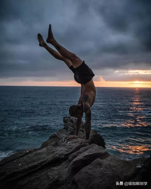 为什么瑜伽男性大师多,瑜伽大师为什么多数都是男的