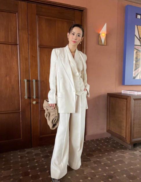 年过半百却仍孤身一人,年过半百单身