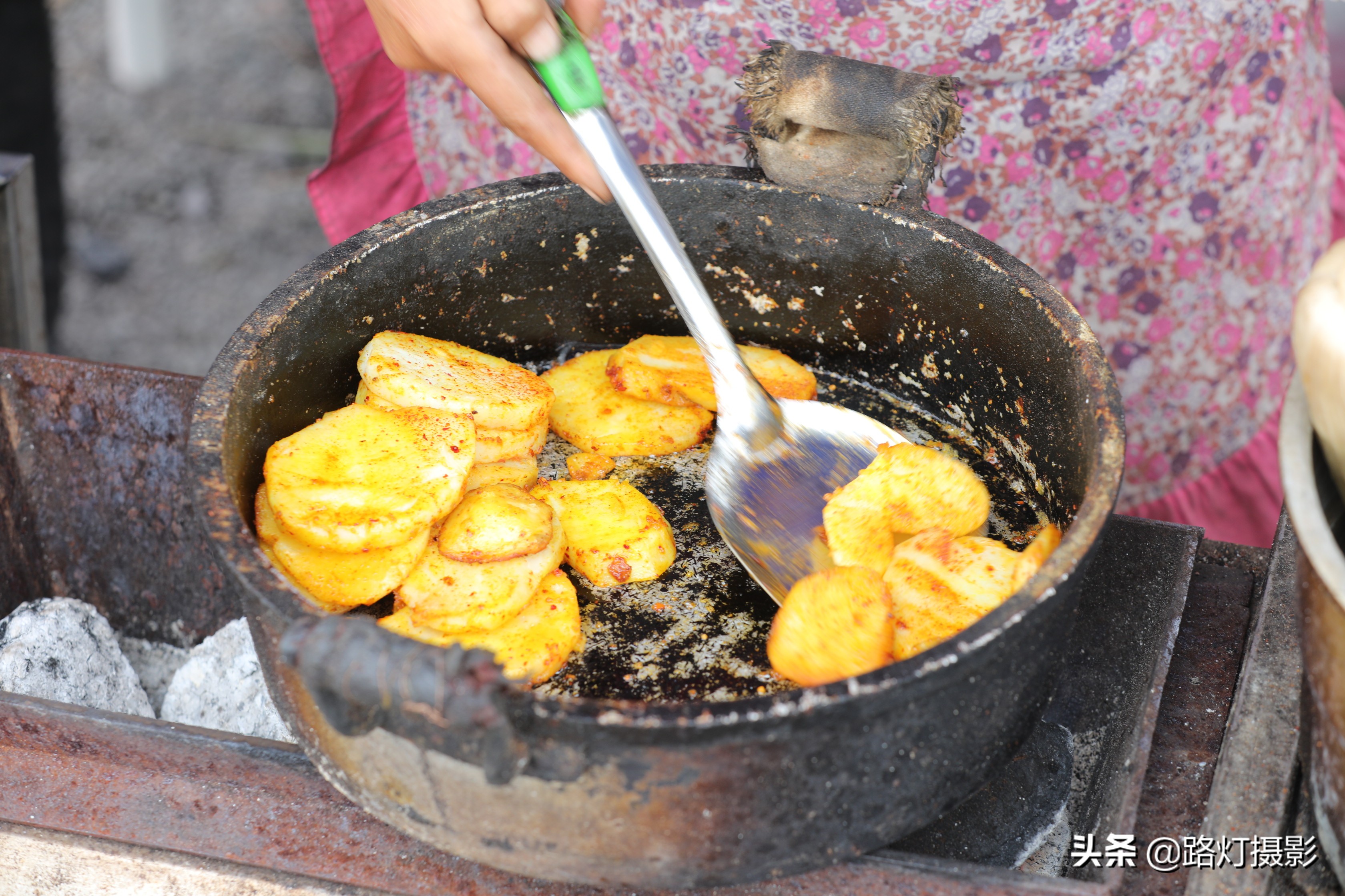 草原美丽的花海风景视频,青海花海旅游景区