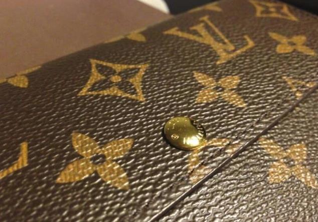 lv包包怎么辨别真假的最好方法,如何辨别lv包包真假