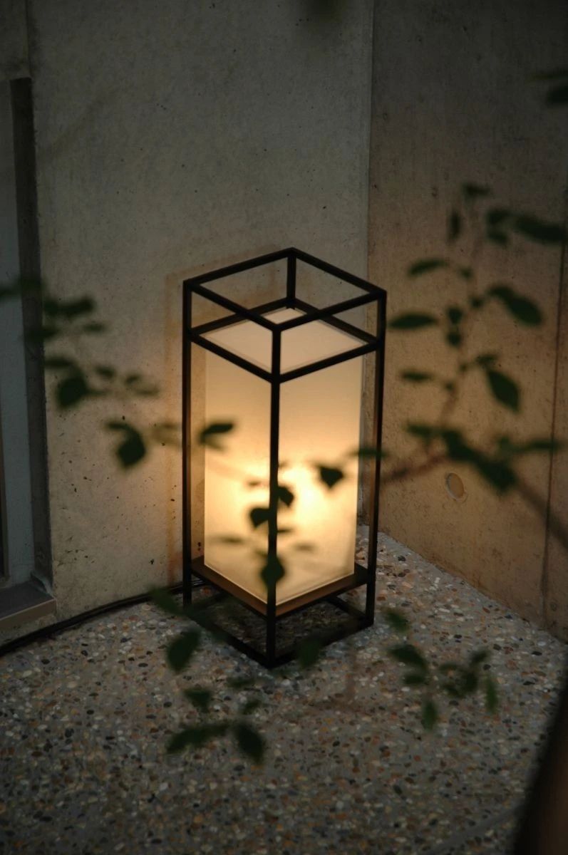 千万别让5块钱的小灯泡，毁了你价值500万的庭院花园