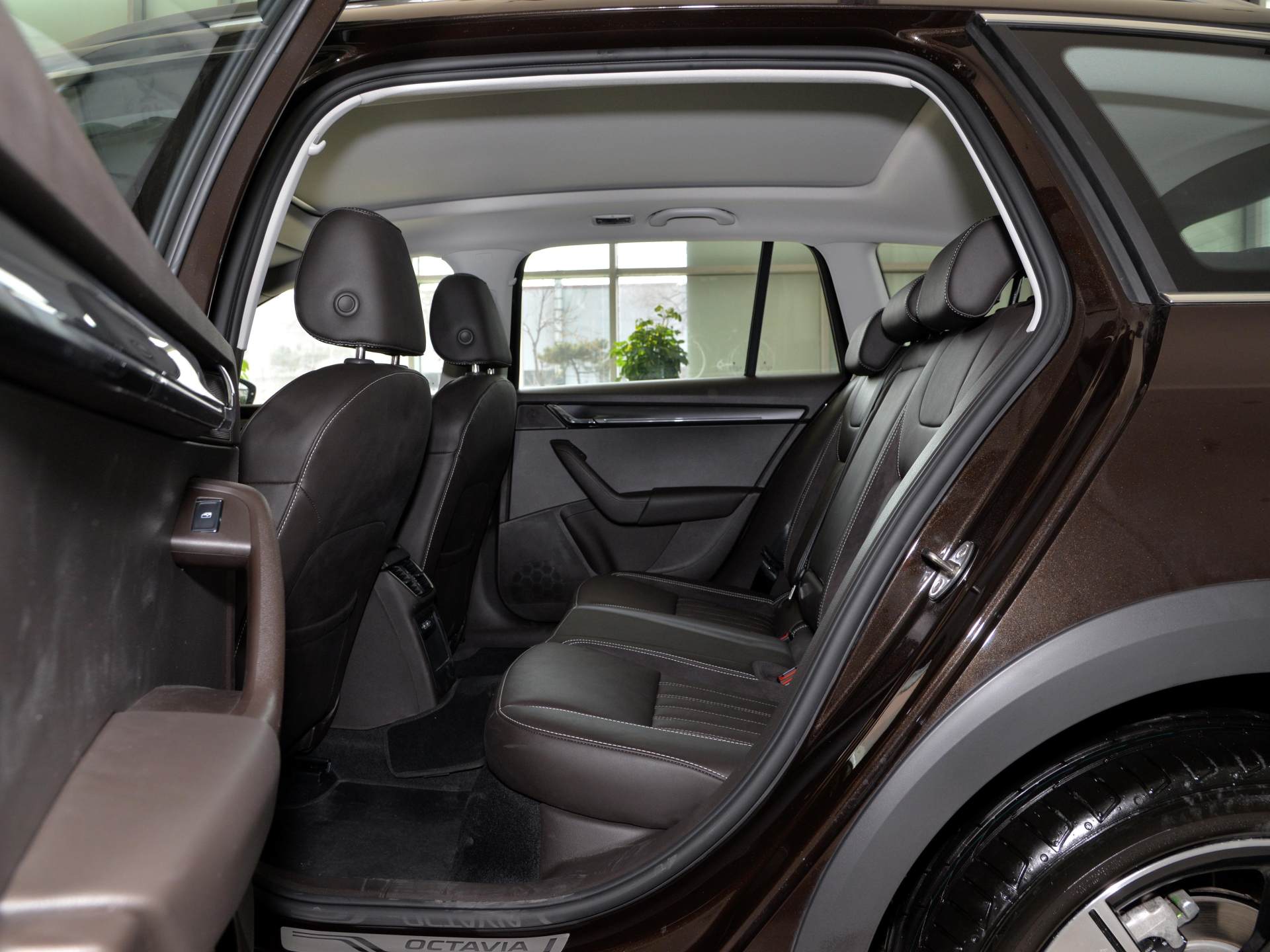 斯柯达明锐旅行版实车,德系瓦罐