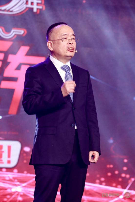 坚守专业、公正、拒绝猫腻原则，第五届寰球年度车盛典成功举办