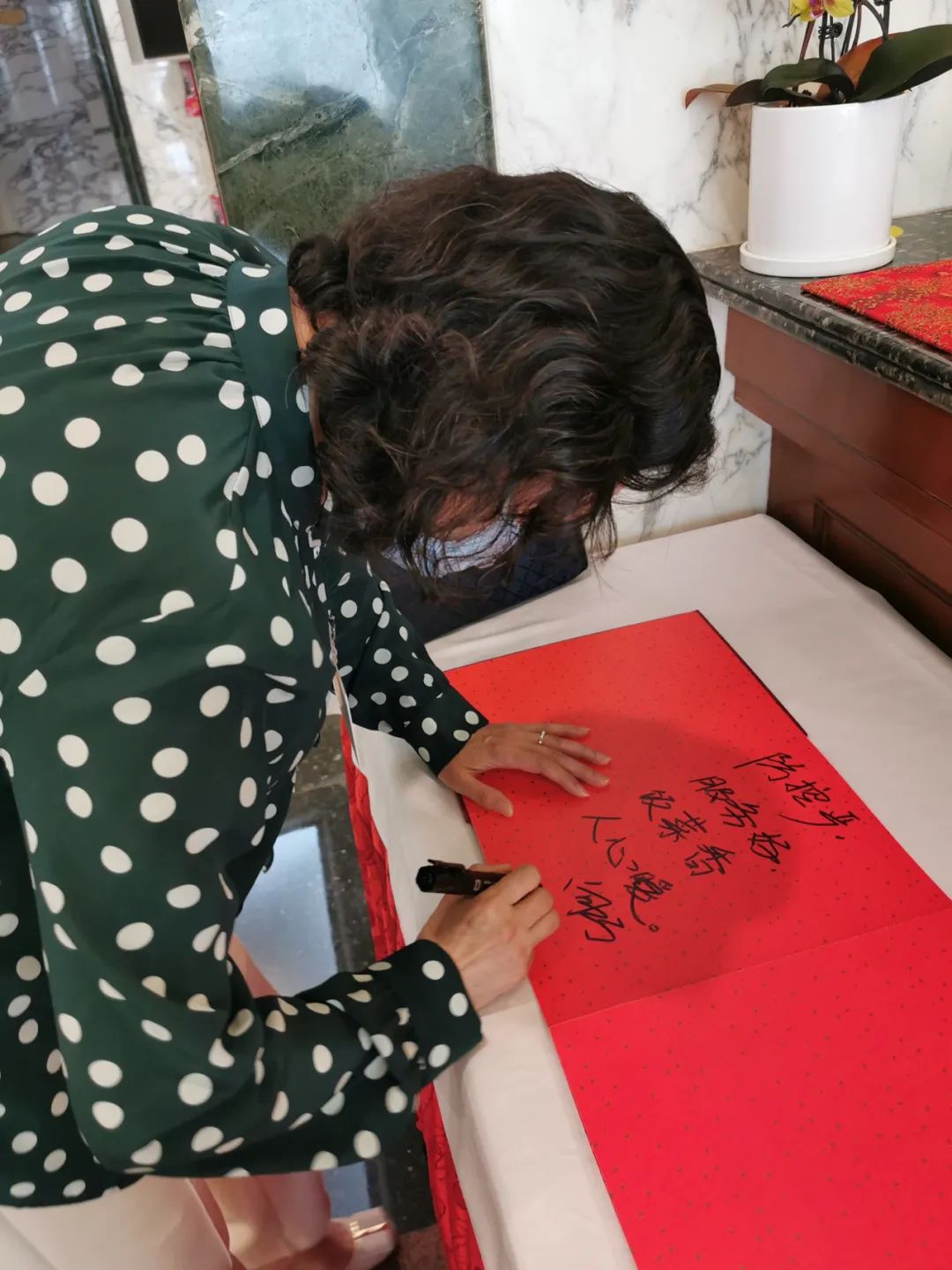 辽宁、贵州代表团盛赞国谊宾馆“温暖如家”