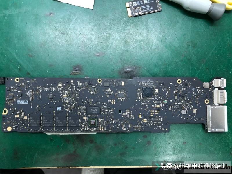 macbook进水太严重导致灾难性损害,macbookair主板进水如何修复