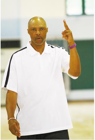 cba北控力克山东广厦大胜浙江,浙江广厦猛狮u19vs广州龙狮