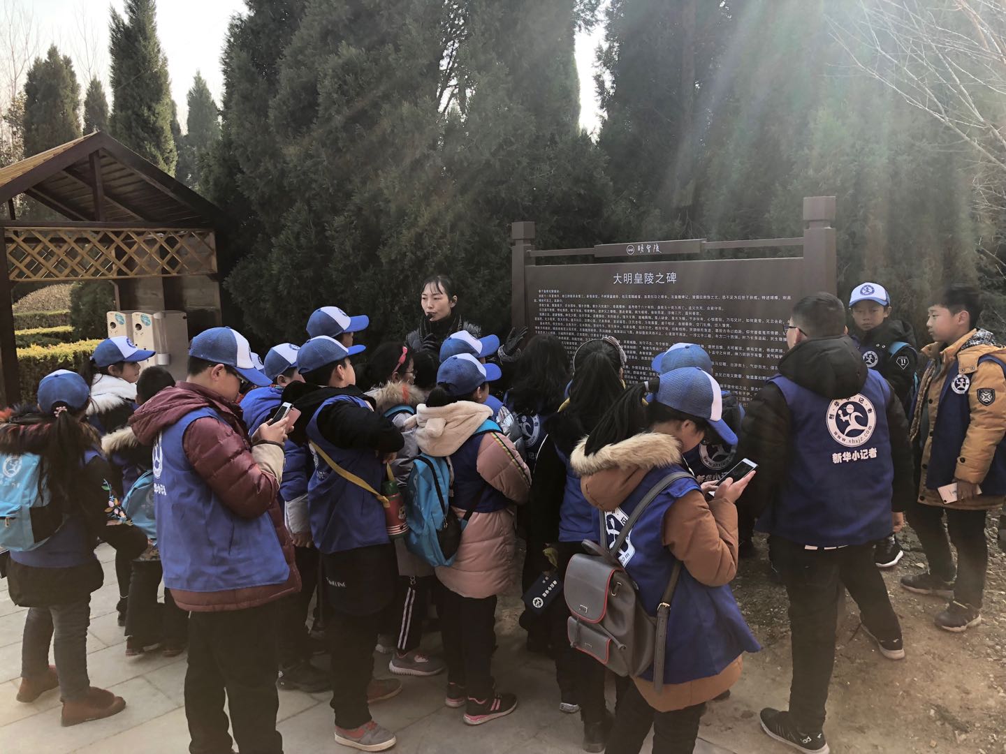 滁州小记者,新华小记者走进郑州