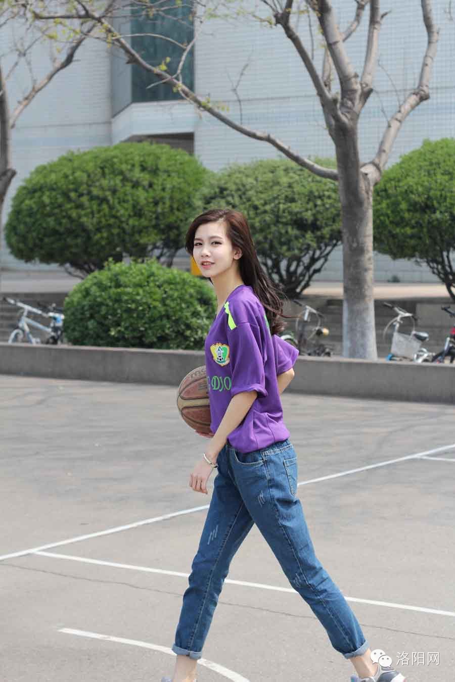 洛阳师范学院粟晓雪：天生美颜，沉鱼落雁！