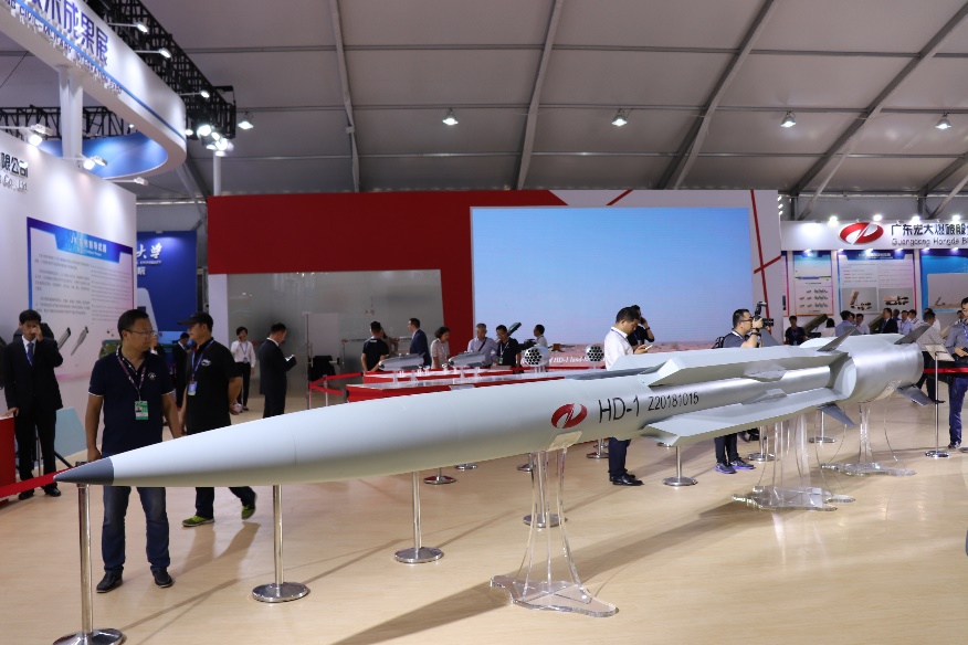 我国首款正式列装的高音速导弹,中国智能型海空两用高超音速导弹