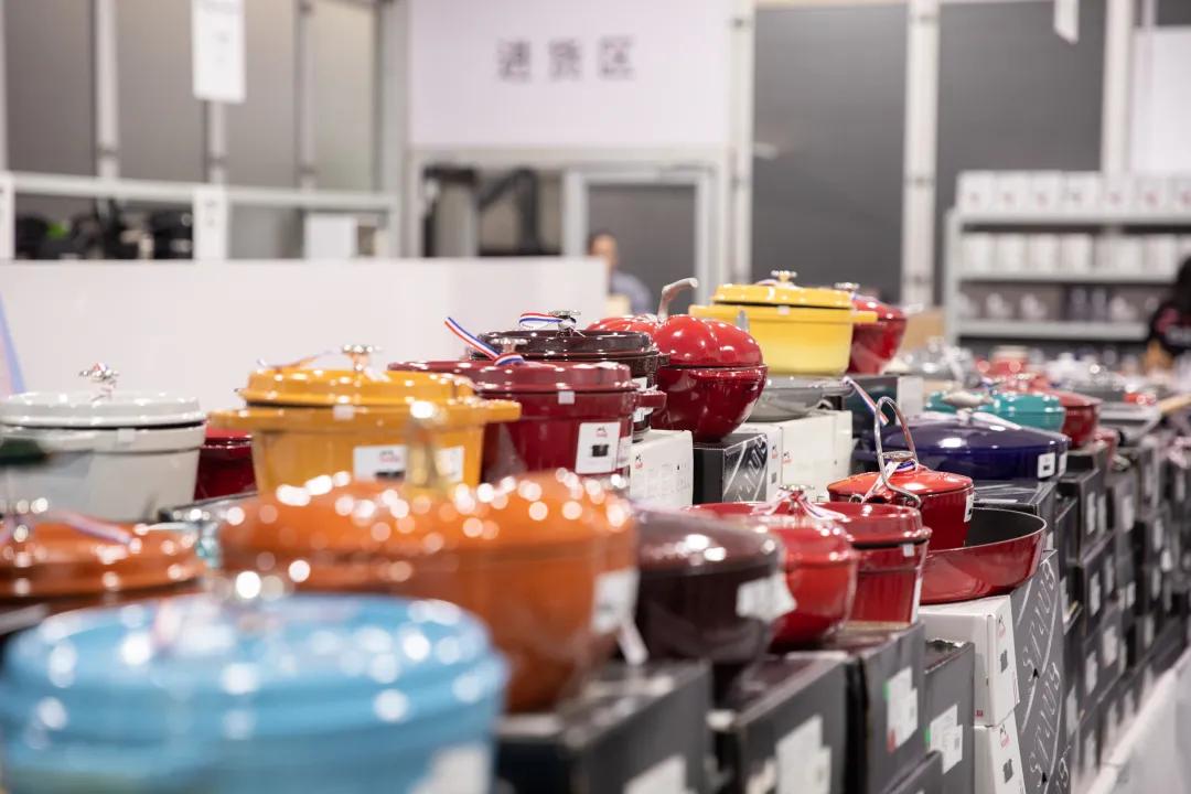 双立人亲友特卖会，想不到的超强折扣，爱不完的精美厨具