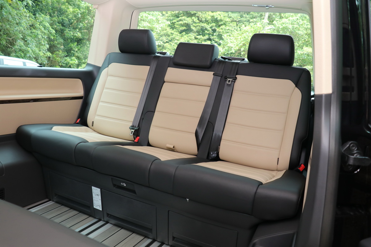 进口大众multivan精彩实拍展示,19年大众帕萨特混动试驾