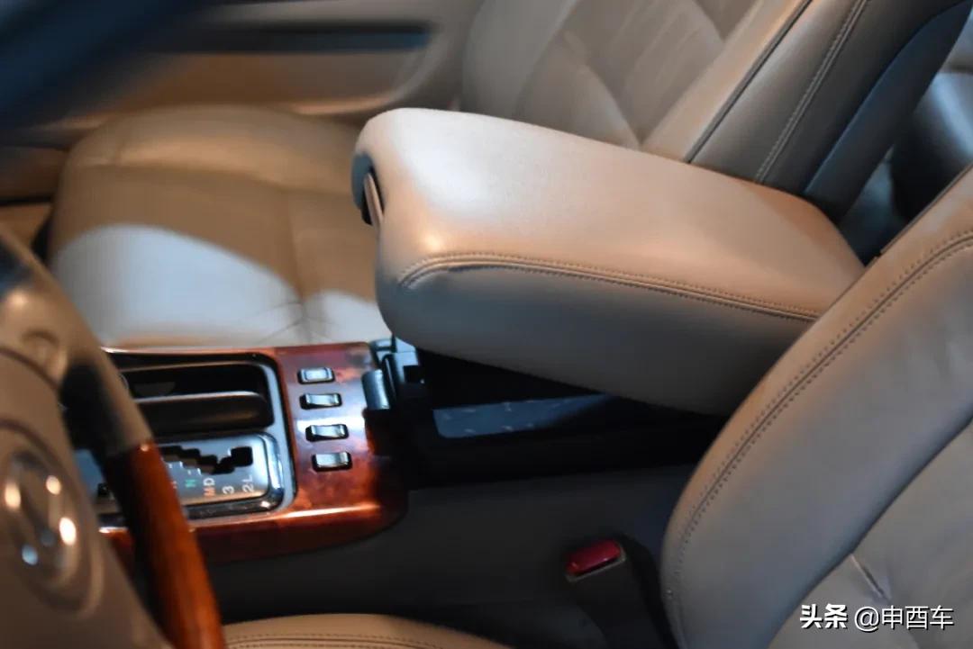 雷克萨斯咬地鲨is250老款,雷克萨斯is咬地鲨什么时候换代