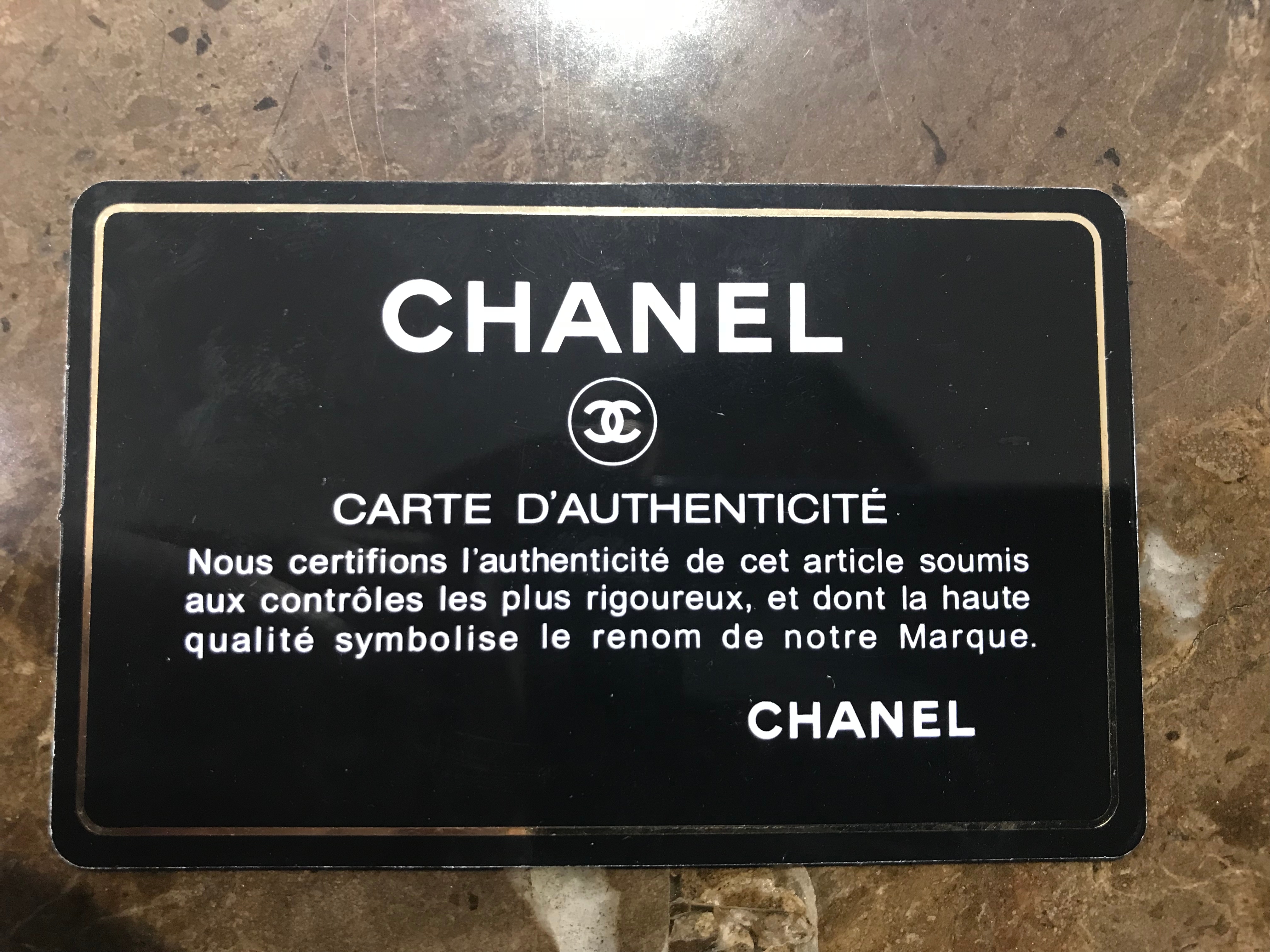 香奈儿妃鱼真假鉴别,专柜买的香奈儿包是老款