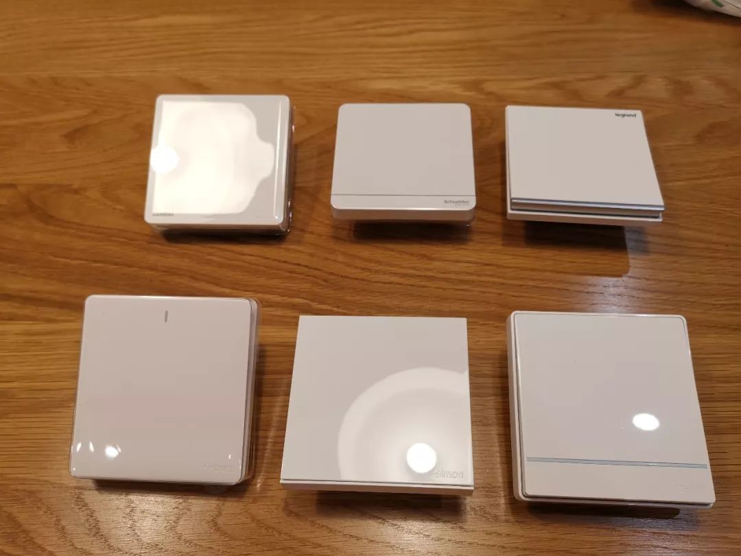 十款实用的带开关插座排行榜,比较实用的开关插座