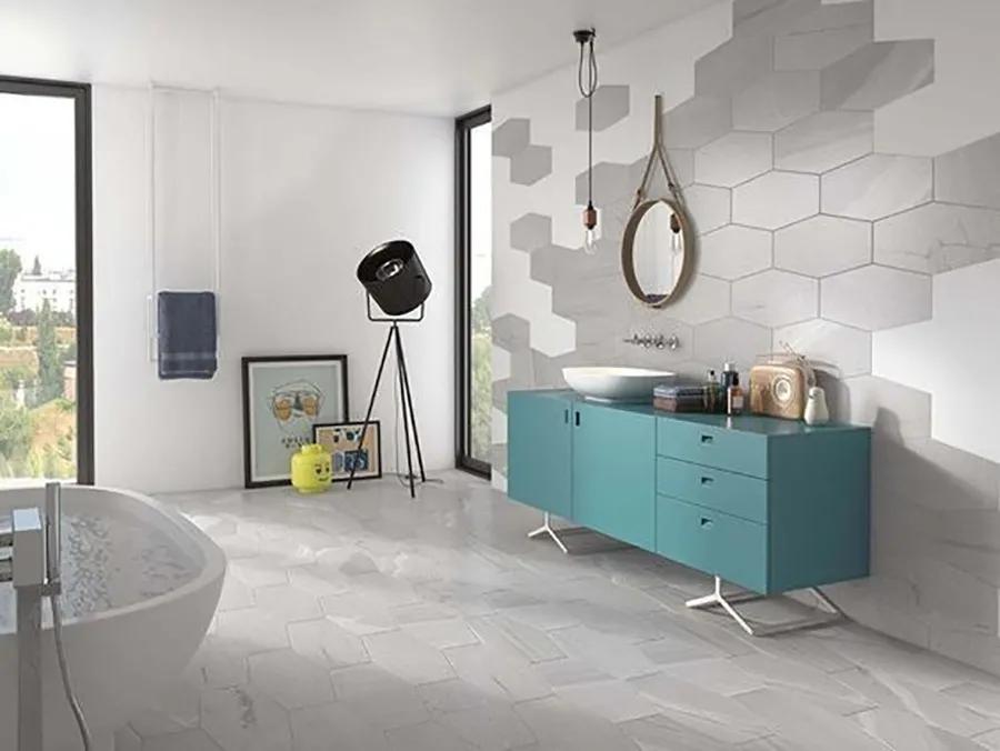 4平米卫生间瓷砖600*1200直贴效果,卫生间400*800深灰色瓷砖腰线效果