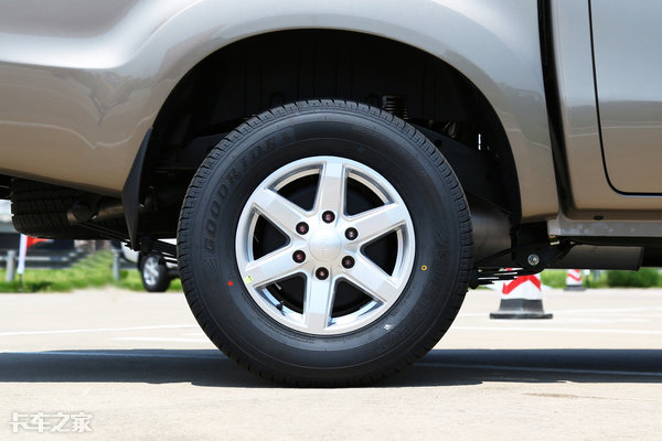 江铃宝典全新皮卡发布视频,创富皮卡新锐骐