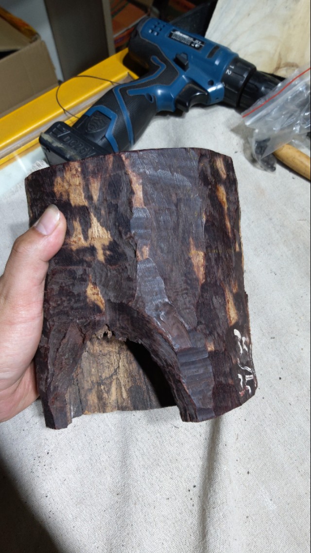 小叶紫檀手串开裂了怎么办,小叶紫檀手串开裂怎么修复