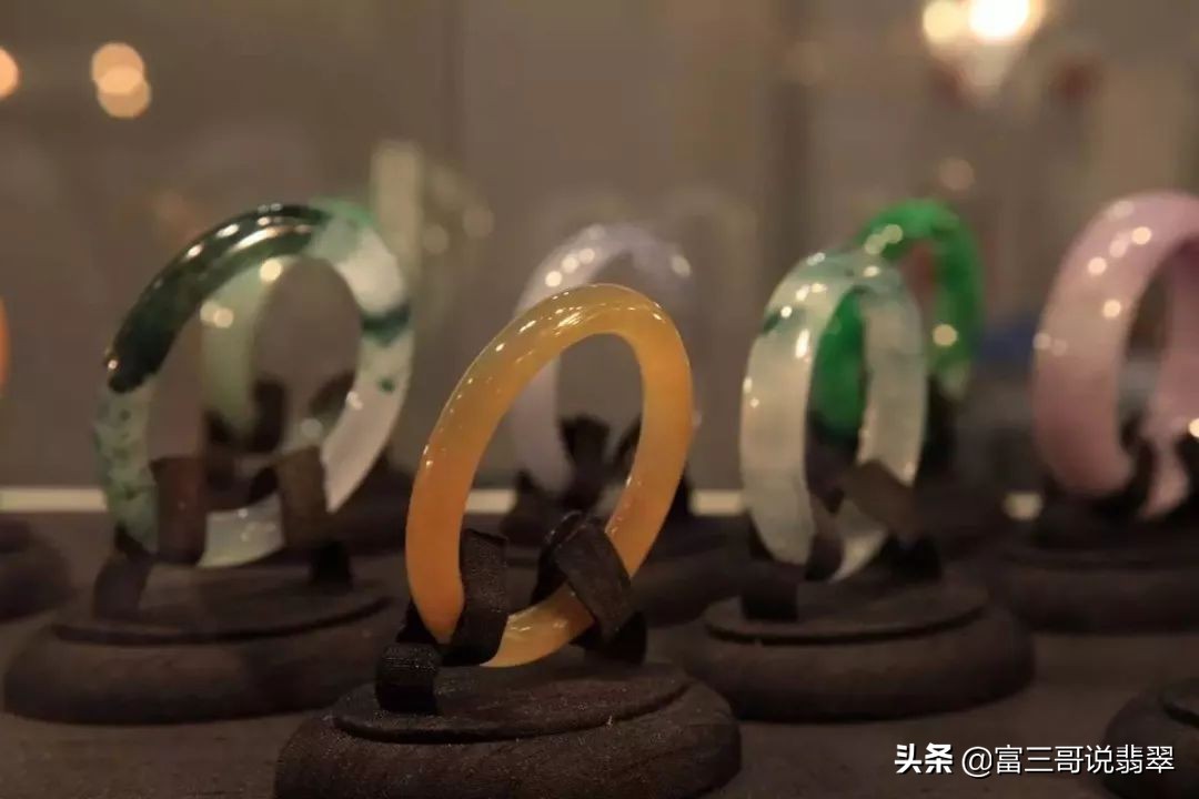 翡翠十大坑距图解,翡翠潜规则讲解