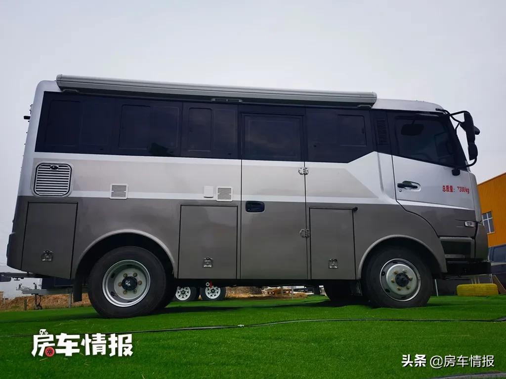 便宜又好的b型四驱房车推荐,性价比最高的四驱越野房车推荐