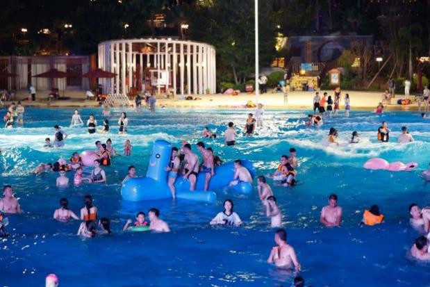 奥园英德巧克力王国全景,奥园英德巧克力王国乐园直播