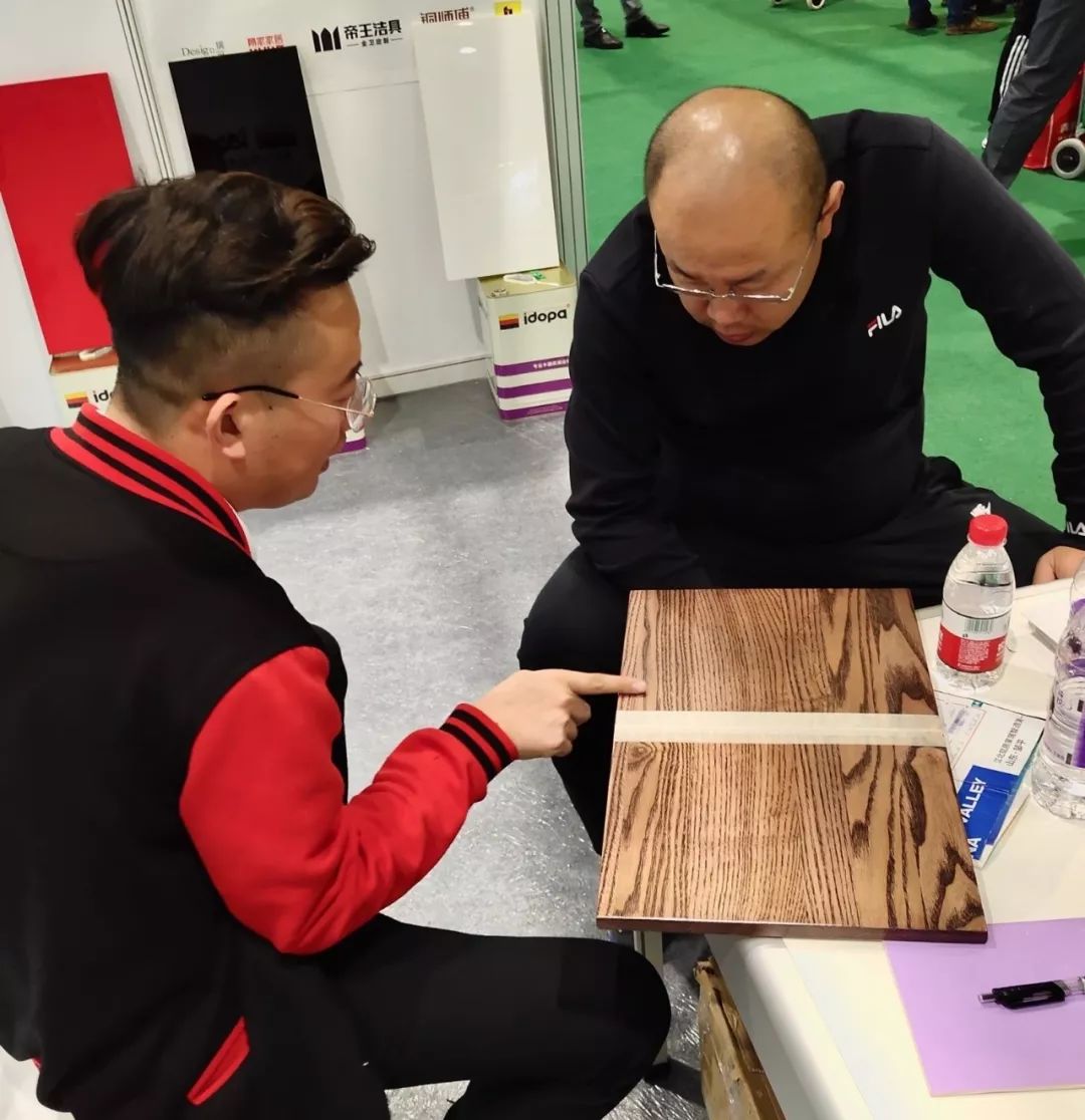 青岛红岛国际家具展览会,红岛国际会展中心家具展结束