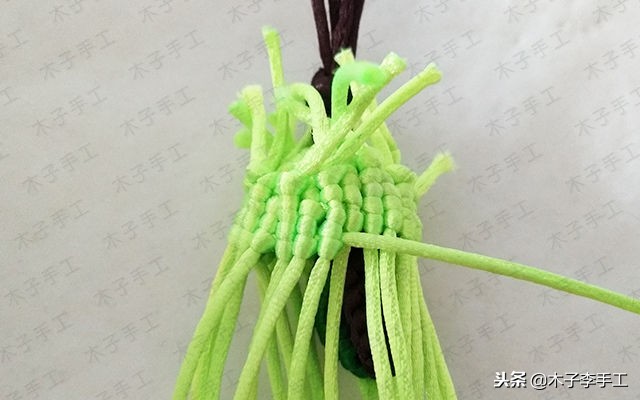 立体苹果的编织方法,小苹果的手工编法教程