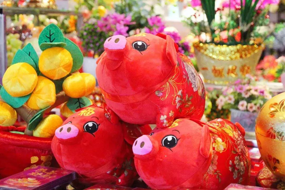 小年来啦，你家年货备齐了吗？小番走进番禺各大市场，收获满满的幸福……