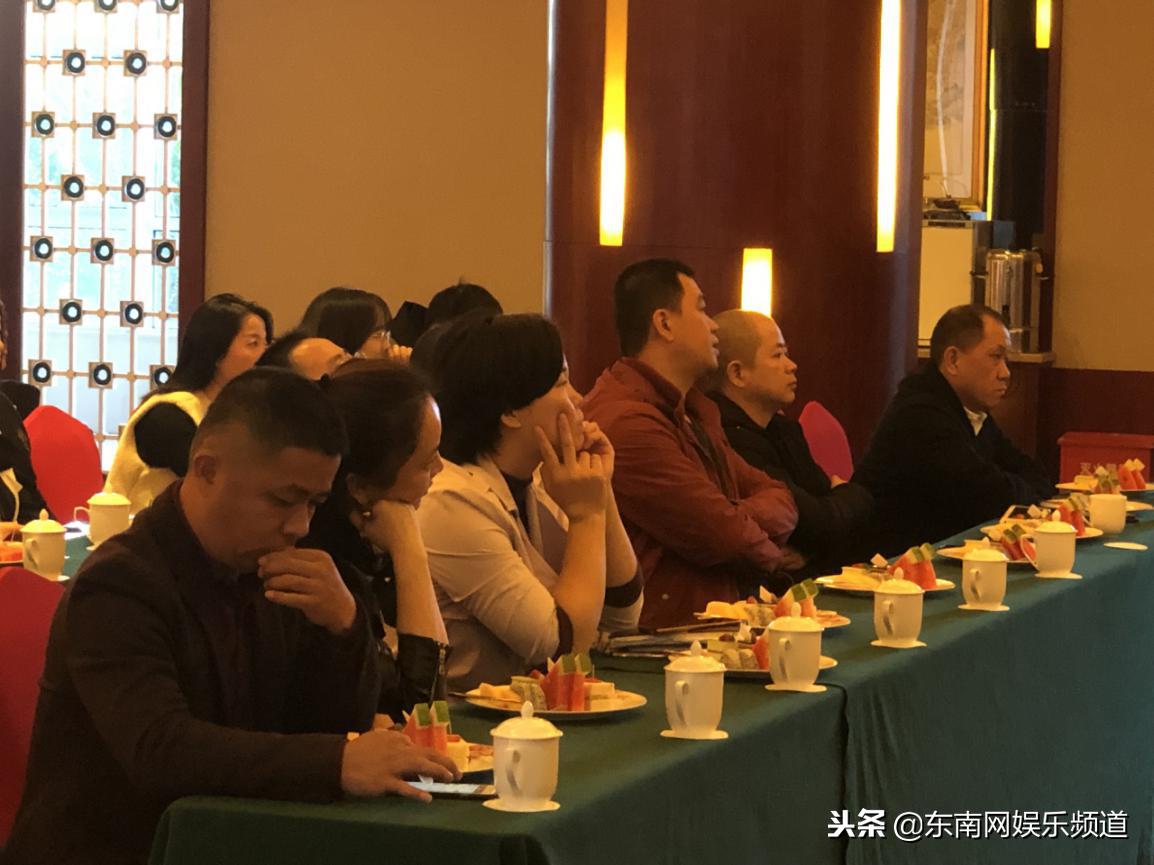 第三届欢乐跑活动鸣枪开跑,联发欢乐跑天津站简介