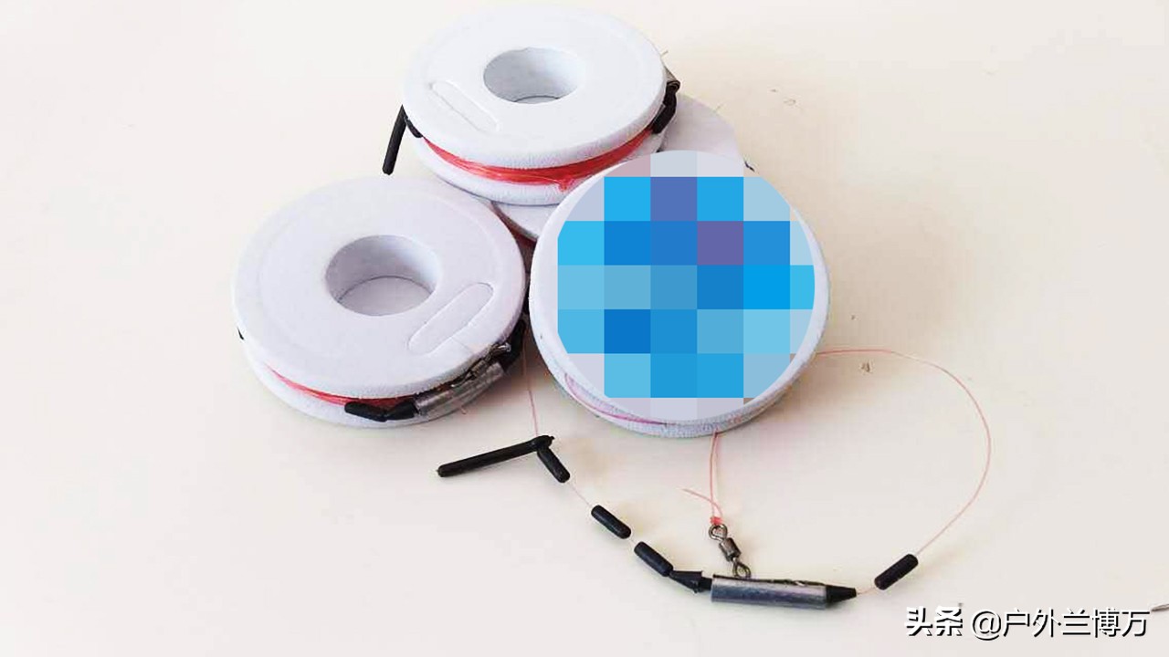 黑坑钓鲫鱼方法与技巧,黑坑钓鲫鱼的正确方法与技巧