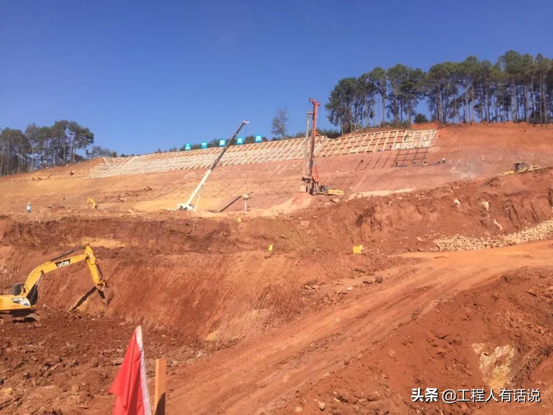 设计边坡超过150米高度,垂直多少米的高边坡属于危大工程