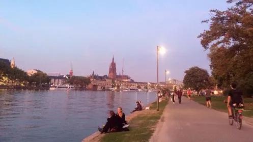 德国各“大城市”的生活费用对比,看完表示只想回“农村”