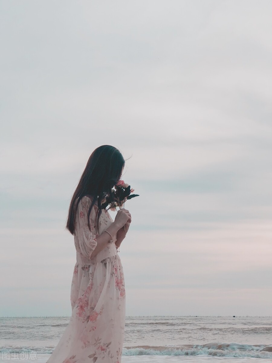 男友与前任纠缠不清怎么发说说,前任纠缠男朋友怎么反击